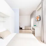 Quadrifoglio Aparthotel 4*