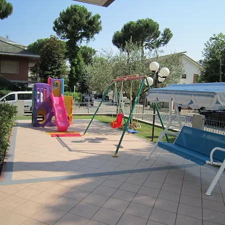 아파트호텔 Quadrifoglio 체르비아