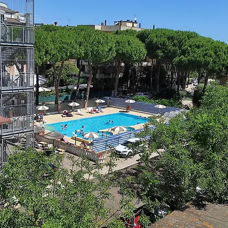 Aparthotel Quadrifoglio