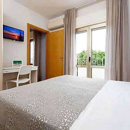 Quadrifoglio Aparthotel Cervia